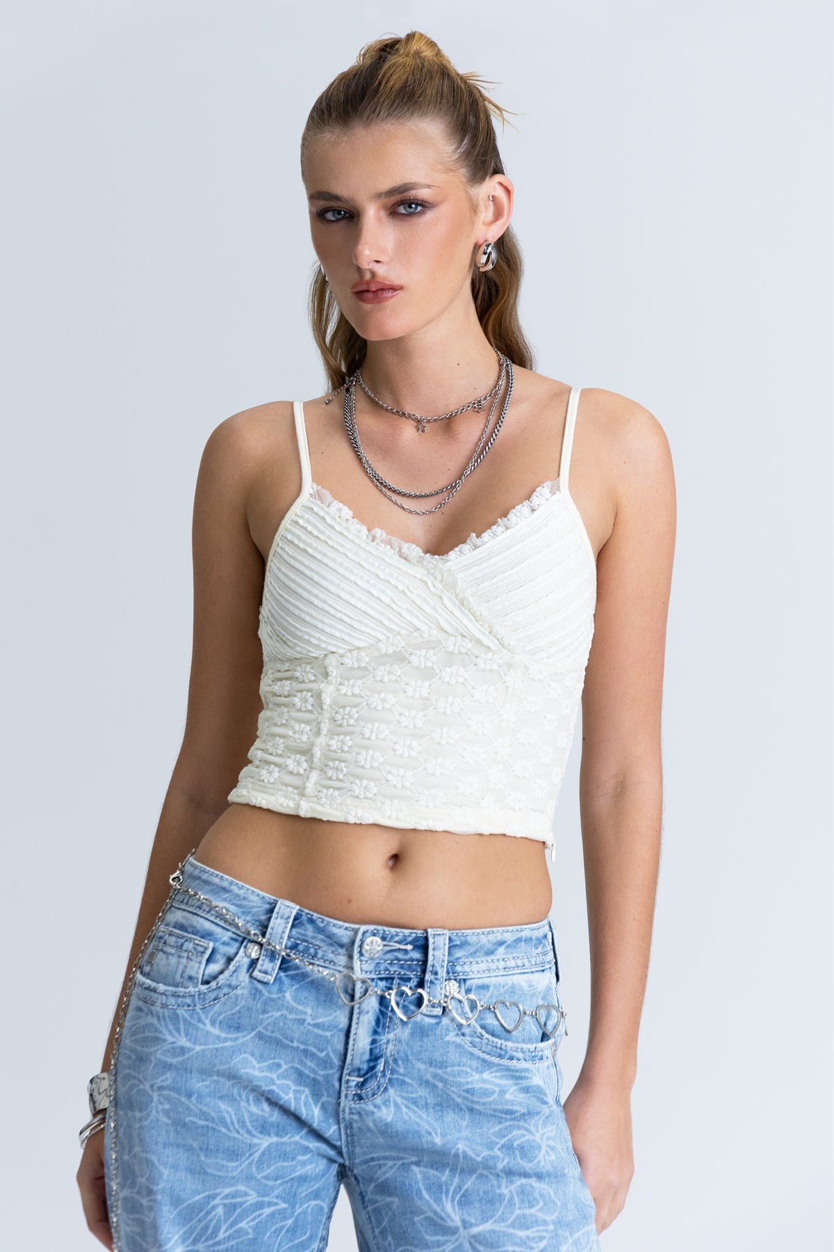 BMT0205T_WHITE_2_5a9b5f30-ed57-4d36-9b4e-dd5506074a59
